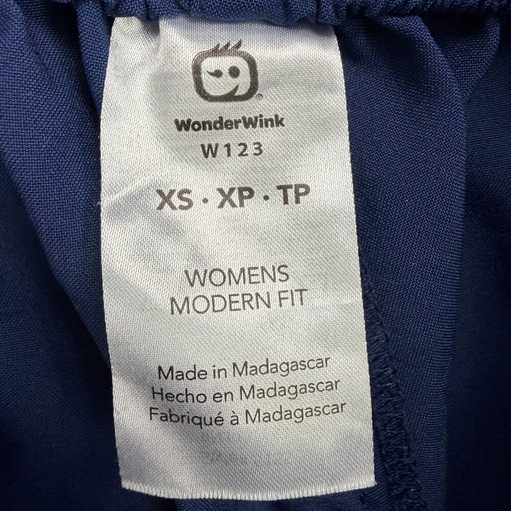 WonderWink women scrub